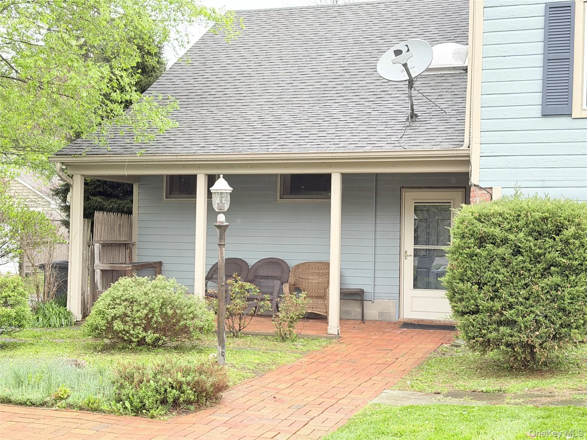 Side Porch Side Porch