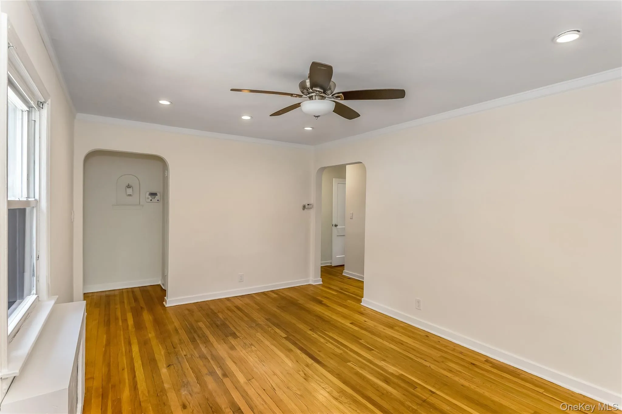 136 1st Street, North Hempstead, NY, 3 Bedrooms Bedrooms, 5 Rooms Rooms,2 BathroomsBathrooms,Residential Lease,Idx,1st,0,919902 136 1st Street, North Hempstead, NY, 3 Bedrooms Bedrooms, 5 Rooms Rooms,2 BathroomsBathrooms,Residential Lease,Idx,1st,0,919902