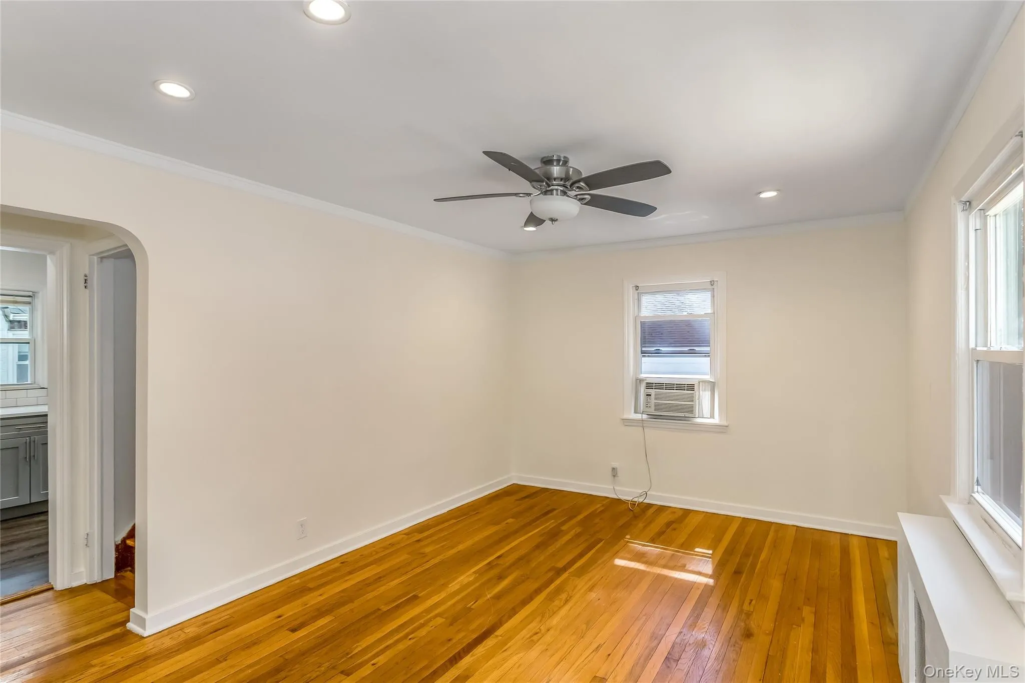 136 1st Street, North Hempstead, NY, 3 Bedrooms Bedrooms, 5 Rooms Rooms,2 BathroomsBathrooms,Residential Lease,Idx,1st,0,919902 136 1st Street, North Hempstead, NY, 3 Bedrooms Bedrooms, 5 Rooms Rooms,2 BathroomsBathrooms,Residential Lease,Idx,1st,0,919902