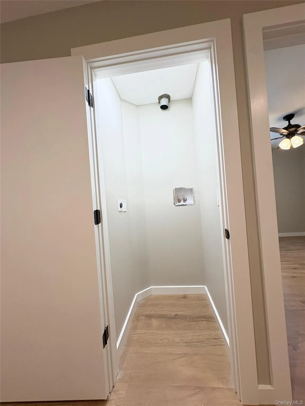 127 Pine Street, Mamakating, NY, 2 Bedrooms Bedrooms, 7 Rooms Rooms,1 BathroomBathrooms,Residential Lease,Idx,Pine,0,919965 127 Pine Street, Mamakating, NY, 2 Bedrooms Bedrooms, 7 Rooms Rooms,1 BathroomBathrooms,Residential Lease,Idx,Pine,0,919965