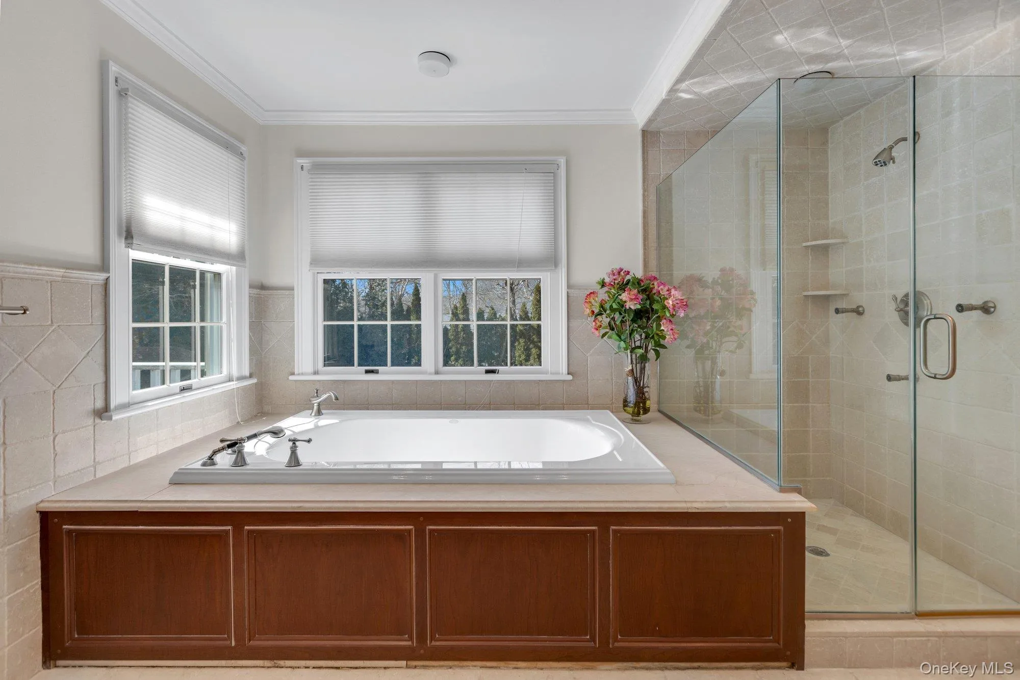 18 Landing Lane, Southampton, NY, 5 Bedrooms Bedrooms, 10 Rooms Rooms,3 BathroomsBathrooms,Residential,For Rent,Landing,0,920027 18 Landing Lane, Southampton, NY, 5 Bedrooms Bedrooms, 10 Rooms Rooms,3 BathroomsBathrooms,Residential,For Rent,Landing,0,920027