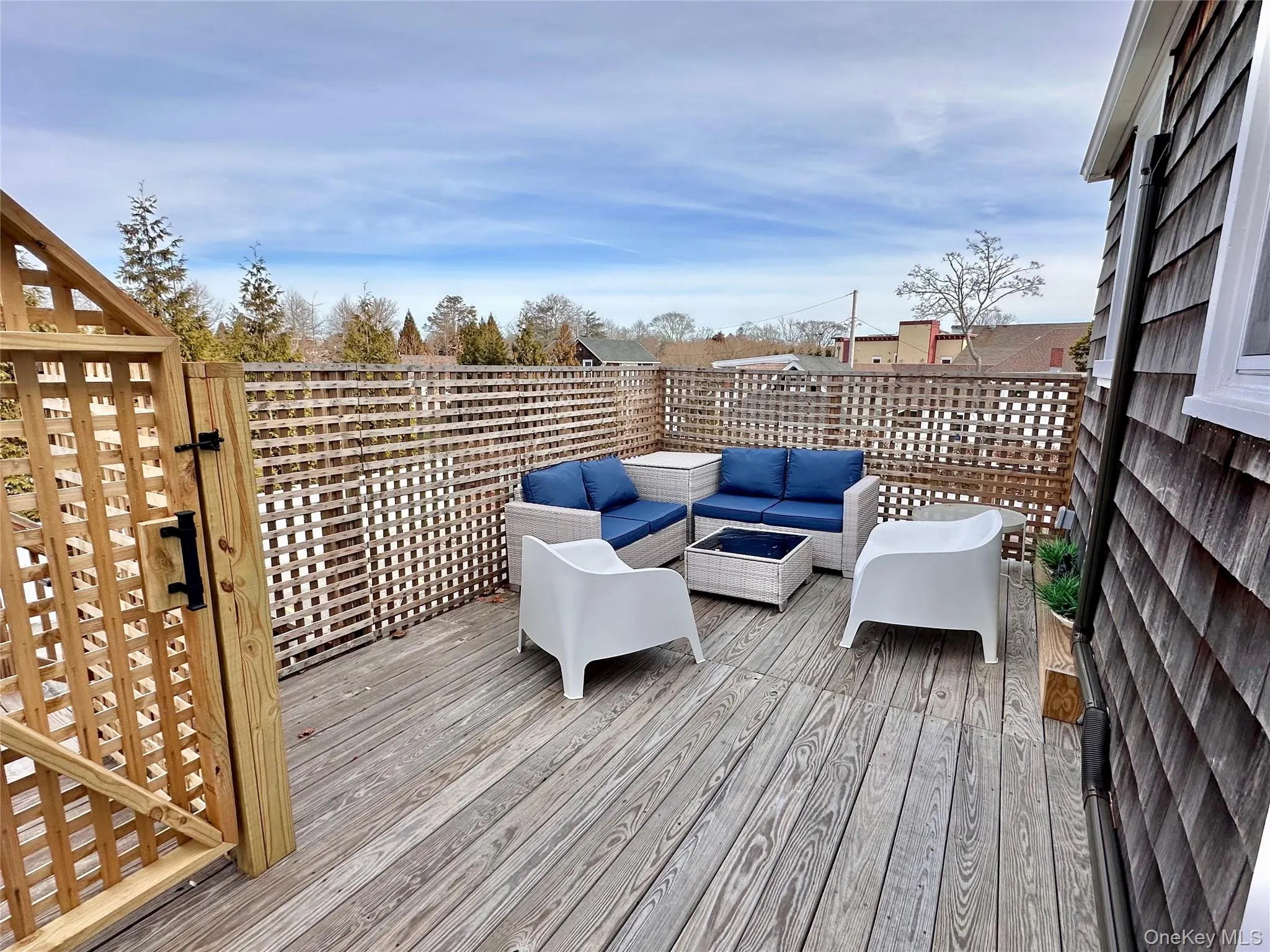 Deck featuring an outdoor hangout area Deck featuring an outdoor hangout area