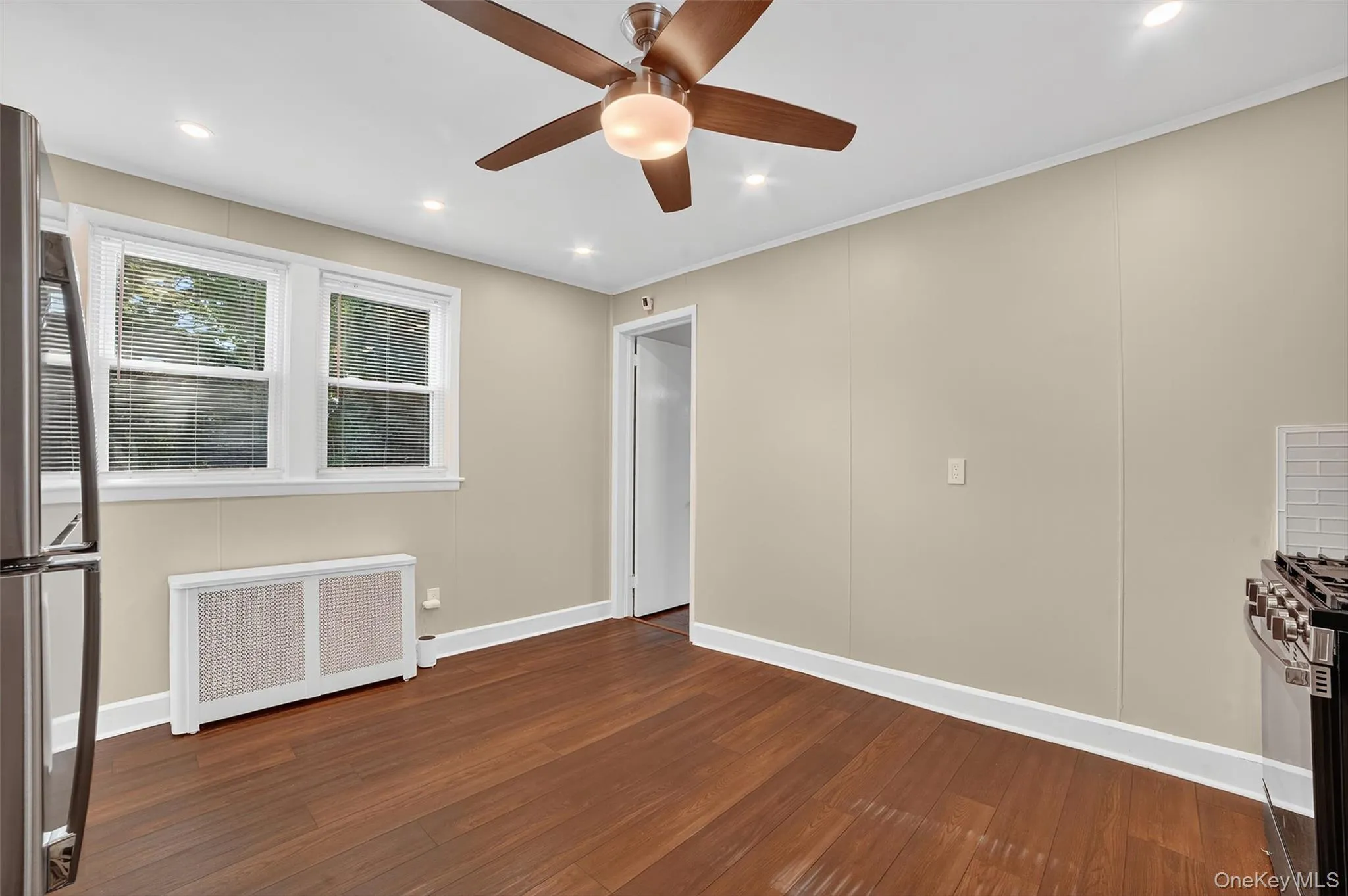 81 Woodland Avenue, New Rochelle, NY, 3 Bedrooms Bedrooms, 6 Rooms Rooms,2 BathroomsBathrooms,Residential Lease,Idx,Woodland,0,920157 81 Woodland Avenue, New Rochelle, NY, 3 Bedrooms Bedrooms, 6 Rooms Rooms,2 BathroomsBathrooms,Residential Lease,Idx,Woodland,0,920157