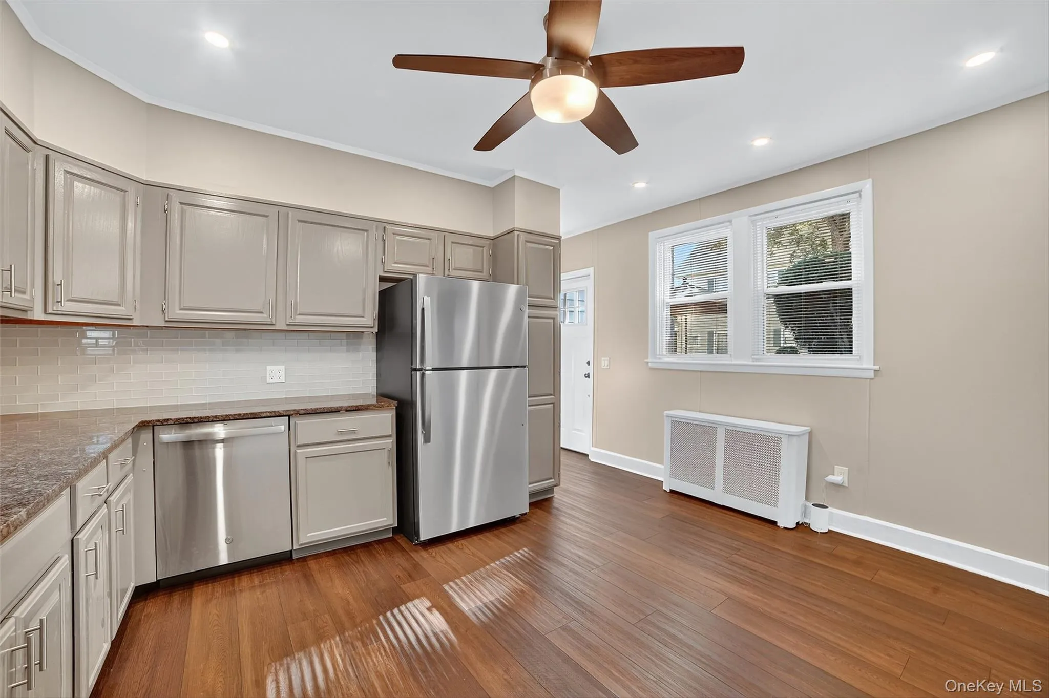 81 Woodland Avenue, New Rochelle, NY, 3 Bedrooms Bedrooms, 6 Rooms Rooms,2 BathroomsBathrooms,Residential Lease,Idx,Woodland,0,920157 81 Woodland Avenue, New Rochelle, NY, 3 Bedrooms Bedrooms, 6 Rooms Rooms,2 BathroomsBathrooms,Residential Lease,Idx,Woodland,0,920157