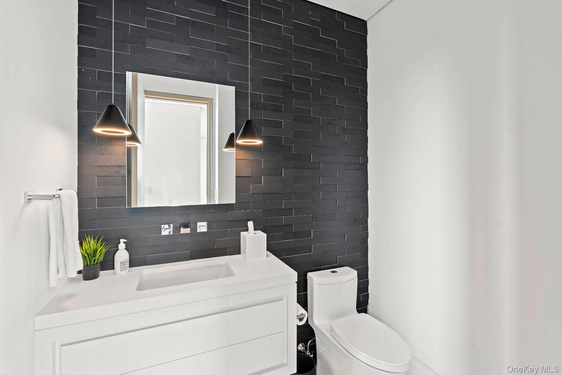 1 of 4.5 Resort Style Baths 1 of 4.5 Resort Style Baths