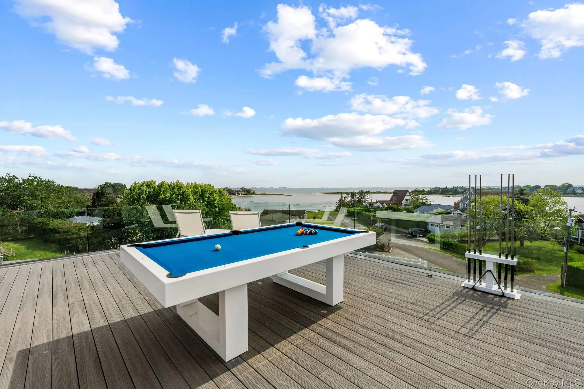 Fabulous 4th Floor Roof top Sky Lounge Fabulous 4th Floor Roof top Sky Lounge