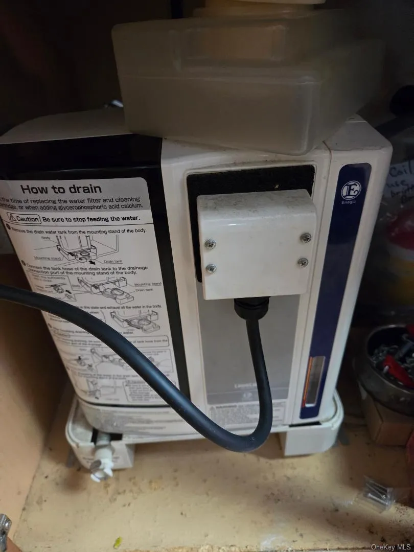 Kangen Water Machine used for water purification. Kangen Water Machine used for water purification.