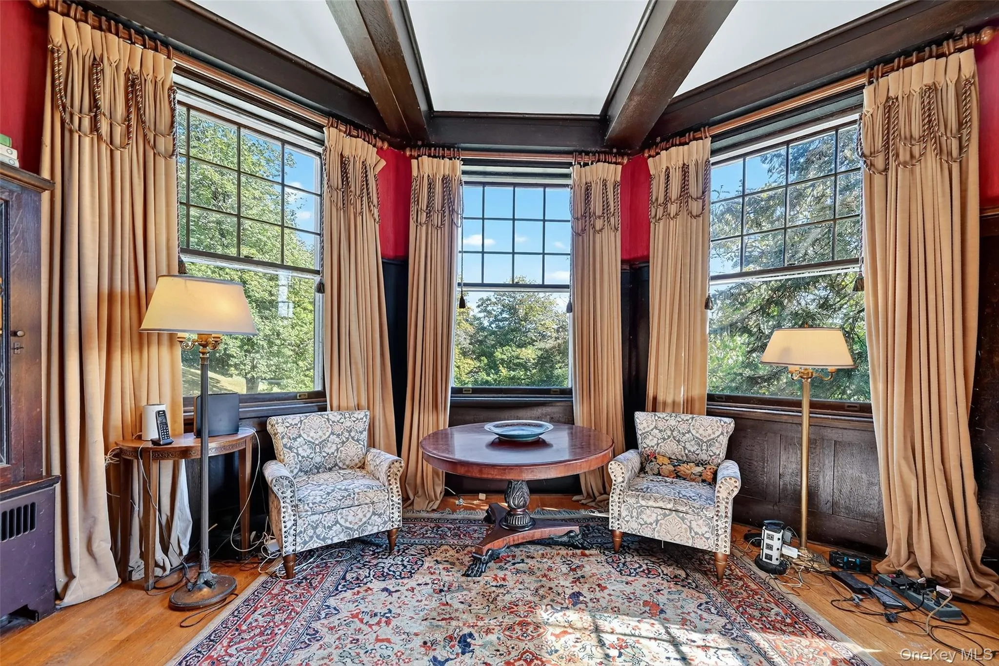 Library is classic in every respect - the perfect place for retreat, to study, relax or read. Library is classic in every respect - the perfect place for retreat, to study, relax or read.