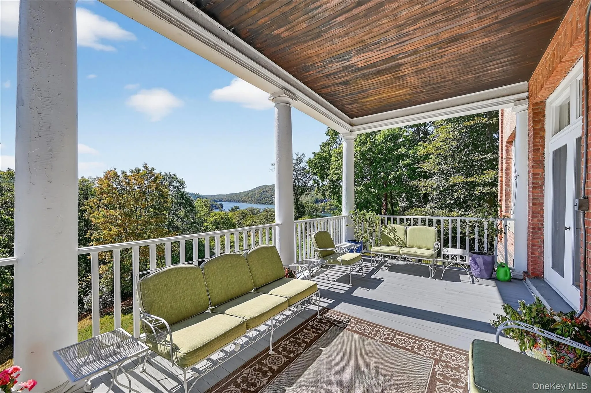 Perfect for 3 season enjoyment the back deck inspires with long distance views over Tuxedo Lake, and the distant mountains. Perfect for 3 season enjoyment the back deck inspires with long distance views over Tuxedo Lake, and the distant mountains.