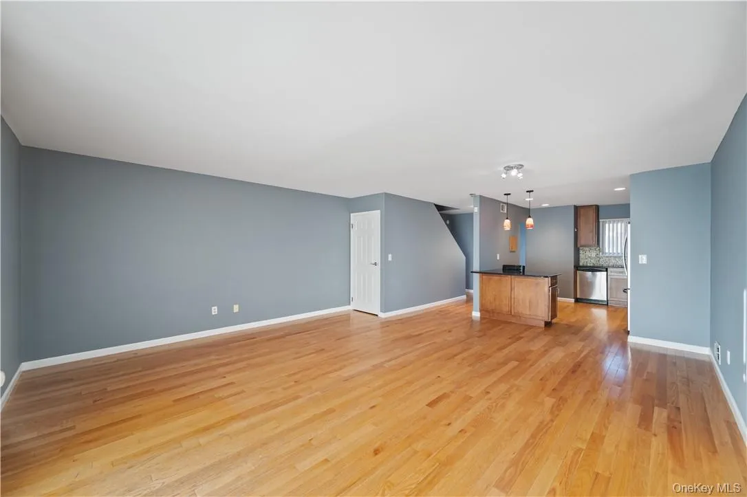 Living Room to Kitchen Living Room to Kitchen