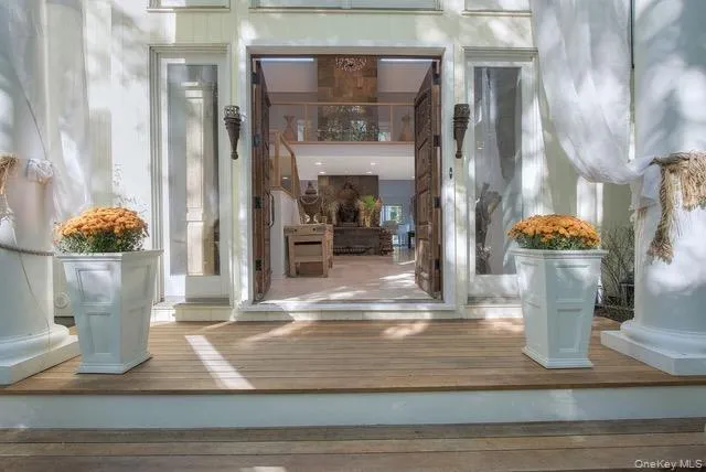 26 Quarter Court, Southampton, NY, 4 Bedrooms Bedrooms, 8 Rooms Rooms,3 BathroomsBathrooms,Residential Lease,Idx,Quarter,0,920578 26 Quarter Court, Southampton, NY, 4 Bedrooms Bedrooms, 8 Rooms Rooms,3 BathroomsBathrooms,Residential Lease,Idx,Quarter,0,920578
