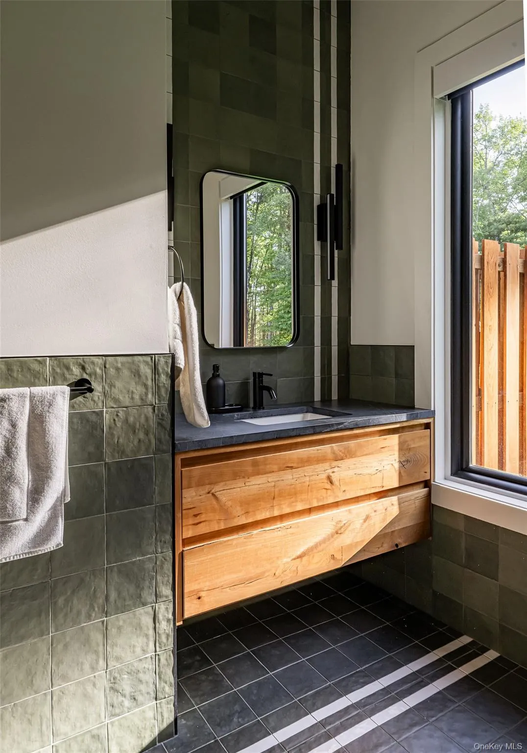 72 Van Tine Road, Rochester, NY, 4 Bedrooms Bedrooms, 8 Rooms Rooms,3 BathroomsBathrooms,Residential,For Rent,Van Tine,0,KEY920898 72 Van Tine Road, Rochester, NY, 4 Bedrooms Bedrooms, 8 Rooms Rooms,3 BathroomsBathrooms,Residential,For Rent,Van Tine,0,KEY920898