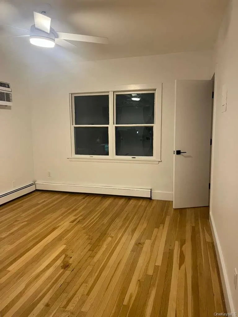 224 Franklin Place, Hempstead, NY, 2 Bedrooms Bedrooms, 5 Rooms Rooms,1 BathroomBathrooms,Residential Lease,Idx,Franklin,0,920904 224 Franklin Place, Hempstead, NY, 2 Bedrooms Bedrooms, 5 Rooms Rooms,1 BathroomBathrooms,Residential Lease,Idx,Franklin,0,920904