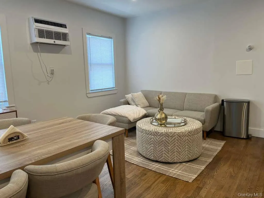 224 Franklin Place, Hempstead, NY, 2 Bedrooms Bedrooms, 5 Rooms Rooms,1 BathroomBathrooms,Residential Lease,Idx,Franklin,0,920904 224 Franklin Place, Hempstead, NY, 2 Bedrooms Bedrooms, 5 Rooms Rooms,1 BathroomBathrooms,Residential Lease,Idx,Franklin,0,920904