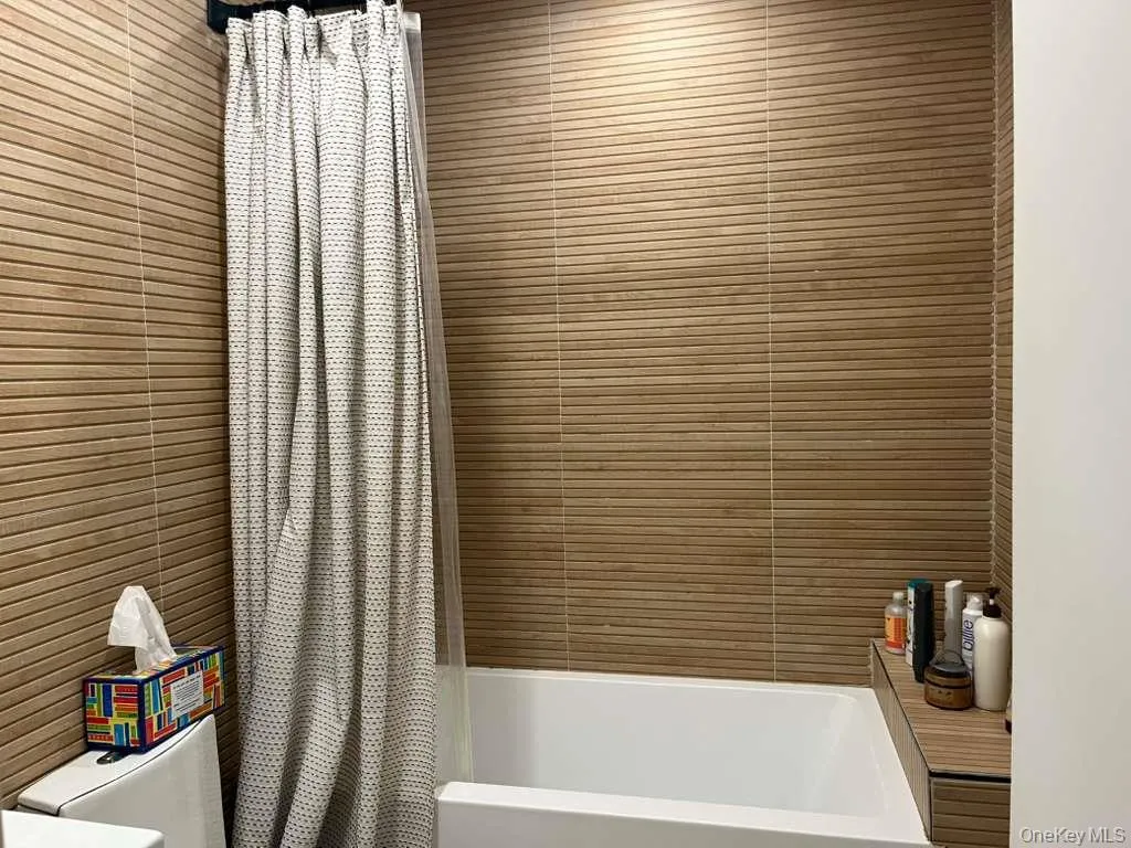 224 Franklin Place, Hempstead, NY, 2 Bedrooms Bedrooms, 5 Rooms Rooms,1 BathroomBathrooms,Residential Lease,Idx,Franklin,0,920904 224 Franklin Place, Hempstead, NY, 2 Bedrooms Bedrooms, 5 Rooms Rooms,1 BathroomBathrooms,Residential Lease,Idx,Franklin,0,920904