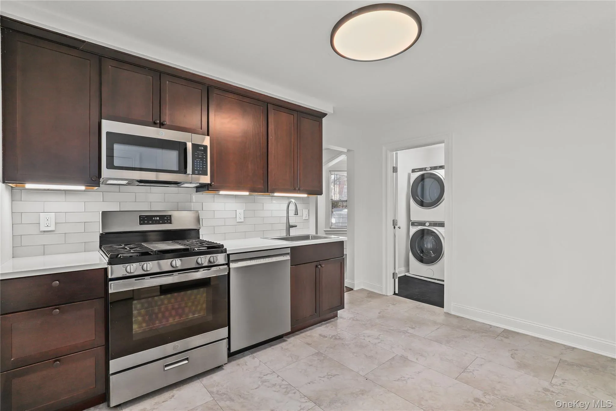148 Beekman Avenue, Mount Pleasant, NY, 2 Bedrooms Bedrooms, 7 Rooms Rooms,1 BathroomBathrooms,Residential Lease,Idx,Beekman,0,921101 148 Beekman Avenue, Mount Pleasant, NY, 2 Bedrooms Bedrooms, 7 Rooms Rooms,1 BathroomBathrooms,Residential Lease,Idx,Beekman,0,921101