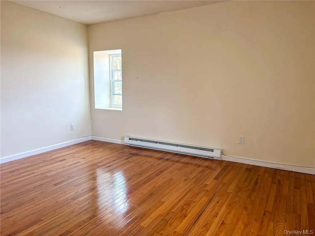 2nd spacious bedroom. 2nd spacious bedroom.