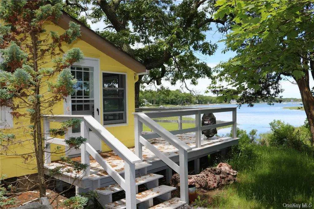 875 Fleetwood Road, Southold, NY, 1 Bedroom Bedrooms, 3 Rooms Rooms,1 BathroomBathrooms,Residential Lease,Idx,Fleetwood,0,921325 875 Fleetwood Road, Southold, NY, 1 Bedroom Bedrooms, 3 Rooms Rooms,1 BathroomBathrooms,Residential Lease,Idx,Fleetwood,0,921325