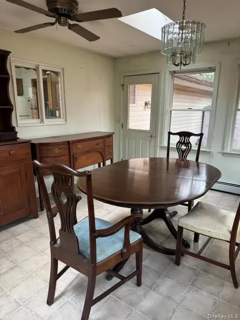 180 West Street, Warwick (town), NY, 2 Bedrooms Bedrooms, 6 Rooms Rooms,2 BathroomsBathrooms,Residential,For Rent,West,0,921356 180 West Street, Warwick (town), NY, 2 Bedrooms Bedrooms, 6 Rooms Rooms,2 BathroomsBathrooms,Residential,For Rent,West,0,921356