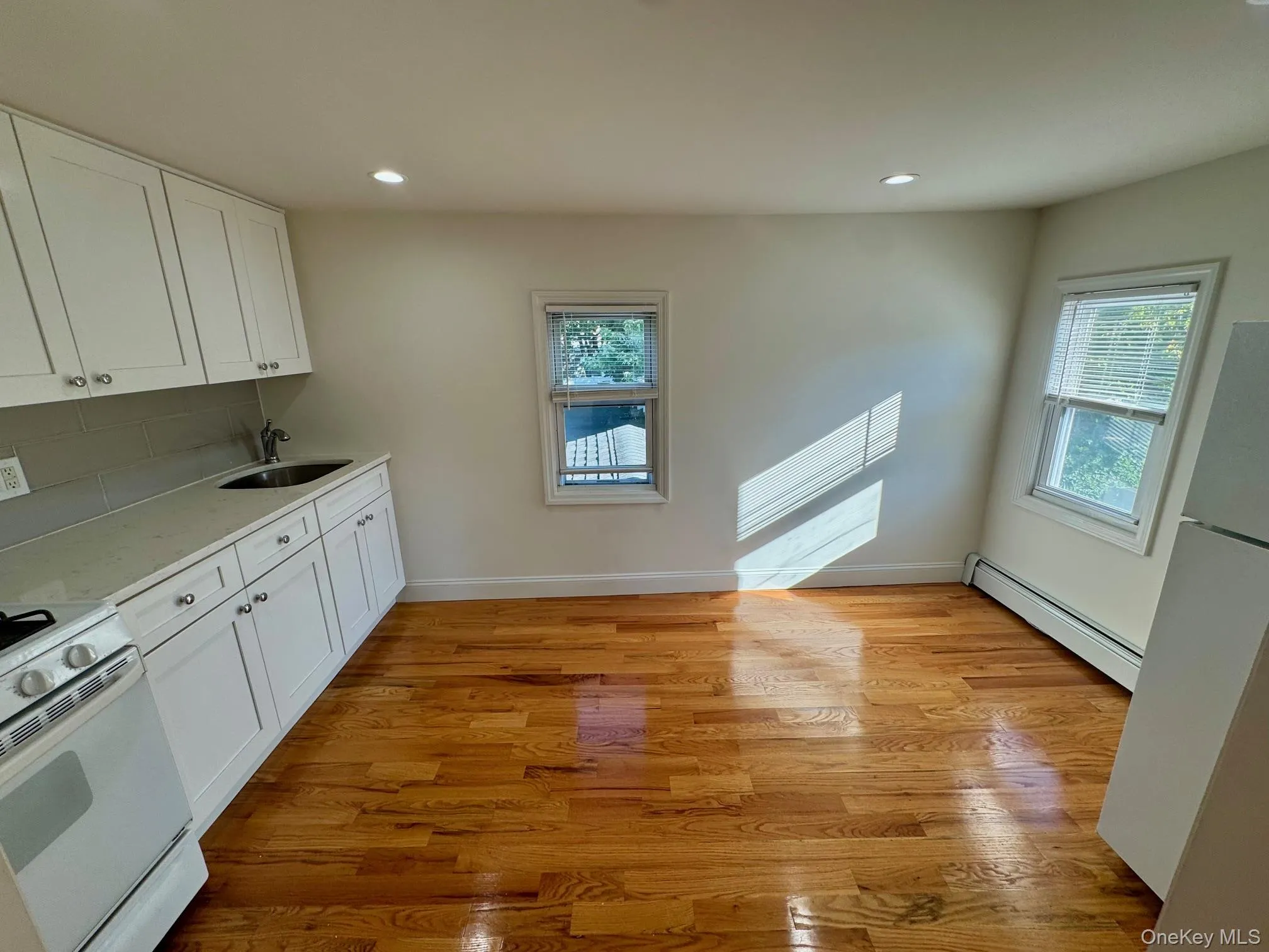 New Eat-In-Kitchen New Eat-In-Kitchen