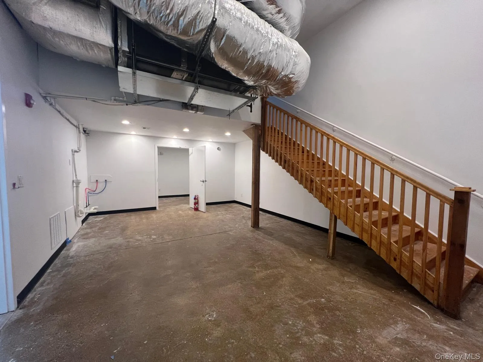 411 Jericho Turnpike, North Hempstead, NY, ,Commercial Lease,Idx,Jericho,0,921444 411 Jericho Turnpike, North Hempstead, NY, ,Commercial Lease,Idx,Jericho,0,921444