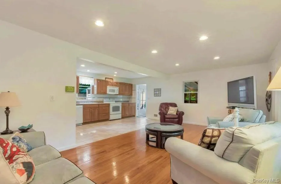 430 Grove Road, Southold, NY, 3 Bedrooms Bedrooms, 6 Rooms Rooms,1 BathroomBathrooms,Residential,For Rent,Grove,0,921579 430 Grove Road, Southold, NY, 3 Bedrooms Bedrooms, 6 Rooms Rooms,1 BathroomBathrooms,Residential,For Rent,Grove,0,921579