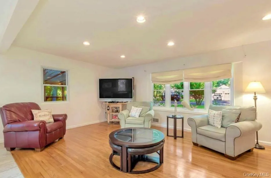 430 Grove Road, Southold, NY, 3 Bedrooms Bedrooms, 6 Rooms Rooms,1 BathroomBathrooms,Residential,For Rent,Grove,0,921579 430 Grove Road, Southold, NY, 3 Bedrooms Bedrooms, 6 Rooms Rooms,1 BathroomBathrooms,Residential,For Rent,Grove,0,921579