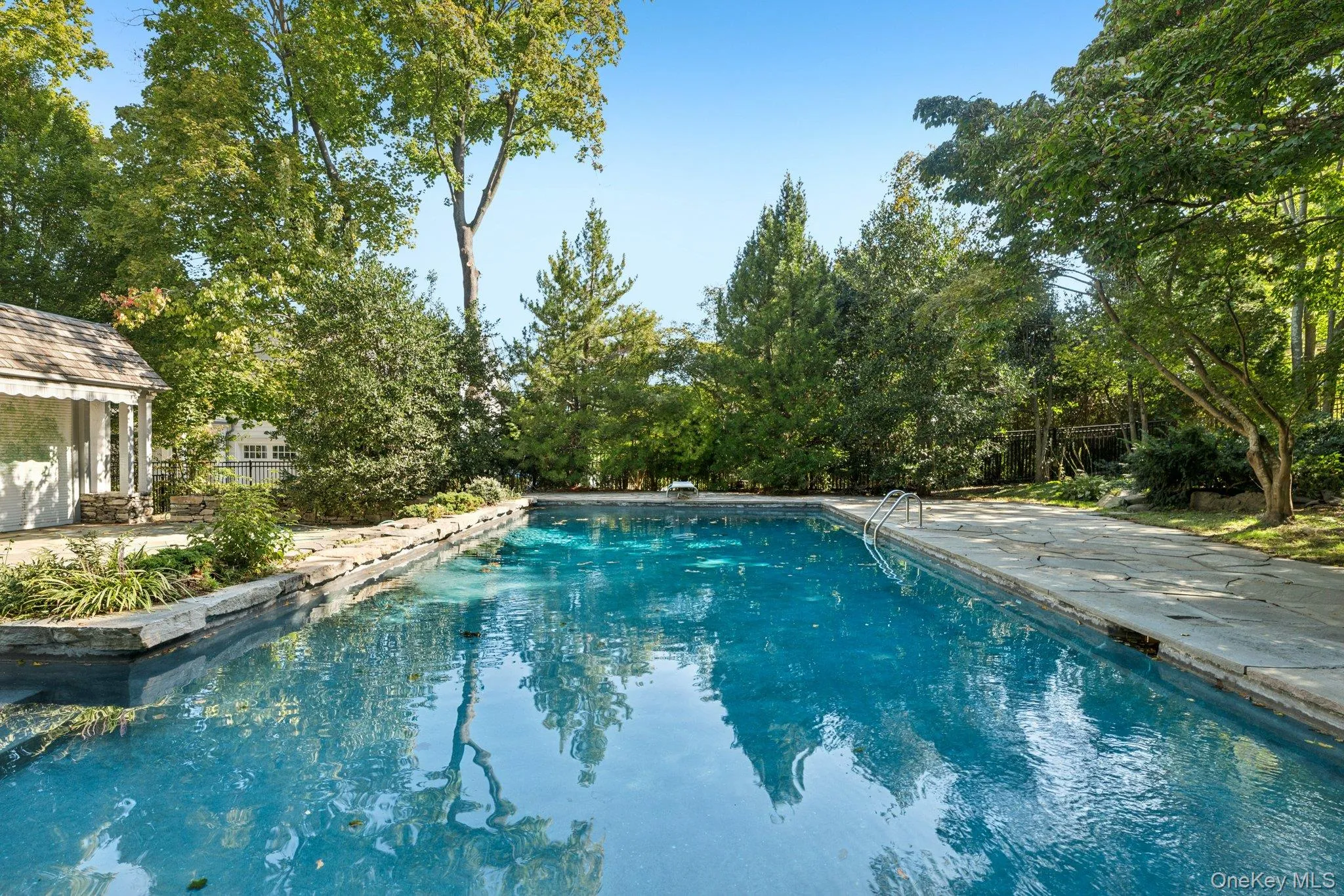 18 Heights Road, North Hempstead, NY, 5 Bedrooms Bedrooms, 16 Rooms Rooms,4 BathroomsBathrooms,Residential Lease,For Rent,Heights,0,921792 18 Heights Road, North Hempstead, NY, 5 Bedrooms Bedrooms, 16 Rooms Rooms,4 BathroomsBathrooms,Residential Lease,For Rent,Heights,0,921792