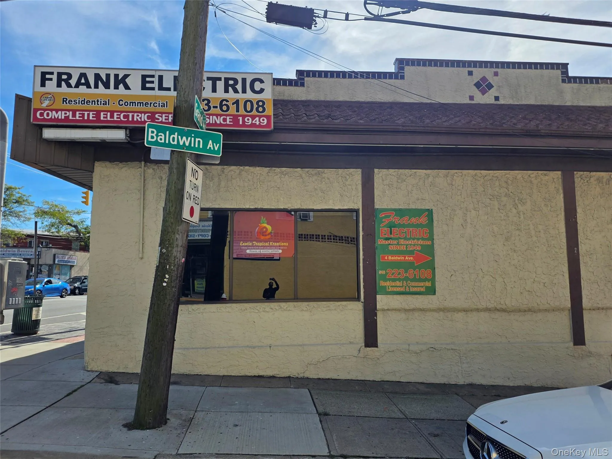 Exterior view Exterior view