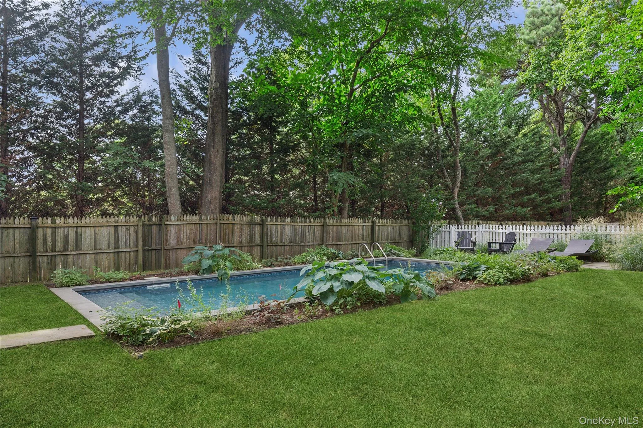 212 LUMBER LN, Southampton, NY, 3 Bedrooms Bedrooms, 5 Rooms Rooms,3 BathroomsBathrooms,Residential Lease,For Rent,LUMBER LN,0,921929 212 LUMBER LN, Southampton, NY, 3 Bedrooms Bedrooms, 5 Rooms Rooms,3 BathroomsBathrooms,Residential Lease,For Rent,LUMBER LN,0,921929