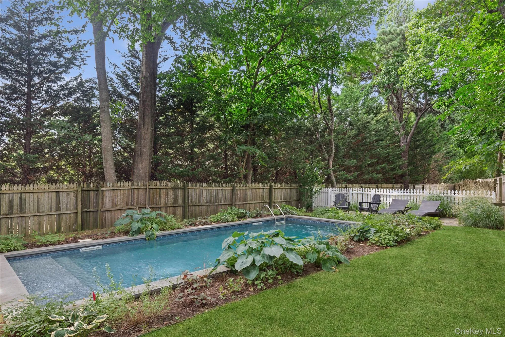 212 LUMBER LN, Southampton, NY, 3 Bedrooms Bedrooms, 5 Rooms Rooms,3 BathroomsBathrooms,Residential Lease,For Rent,LUMBER LN,0,921929 212 LUMBER LN, Southampton, NY, 3 Bedrooms Bedrooms, 5 Rooms Rooms,3 BathroomsBathrooms,Residential Lease,For Rent,LUMBER LN,0,921929