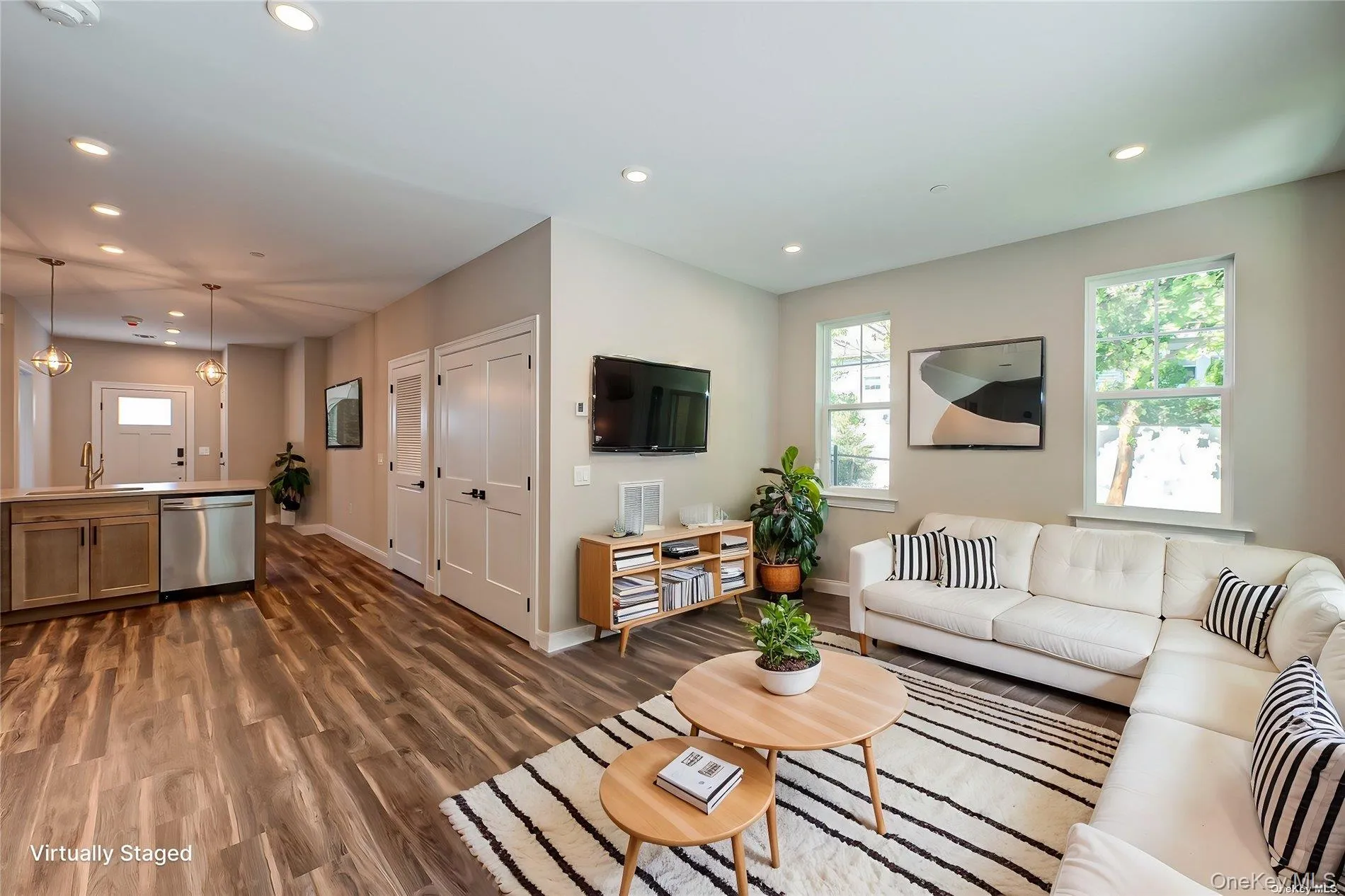 Virtually Staged Virtually Staged