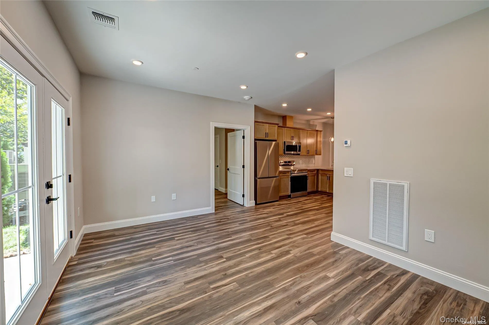 1 Conklin Street, Oyster Bay, NY, 2 Bedrooms Bedrooms, 5 Rooms Rooms,2 BathroomsBathrooms,Residential Lease,Idx,Conklin,0,921973 1 Conklin Street, Oyster Bay, NY, 2 Bedrooms Bedrooms, 5 Rooms Rooms,2 BathroomsBathrooms,Residential Lease,Idx,Conklin,0,921973