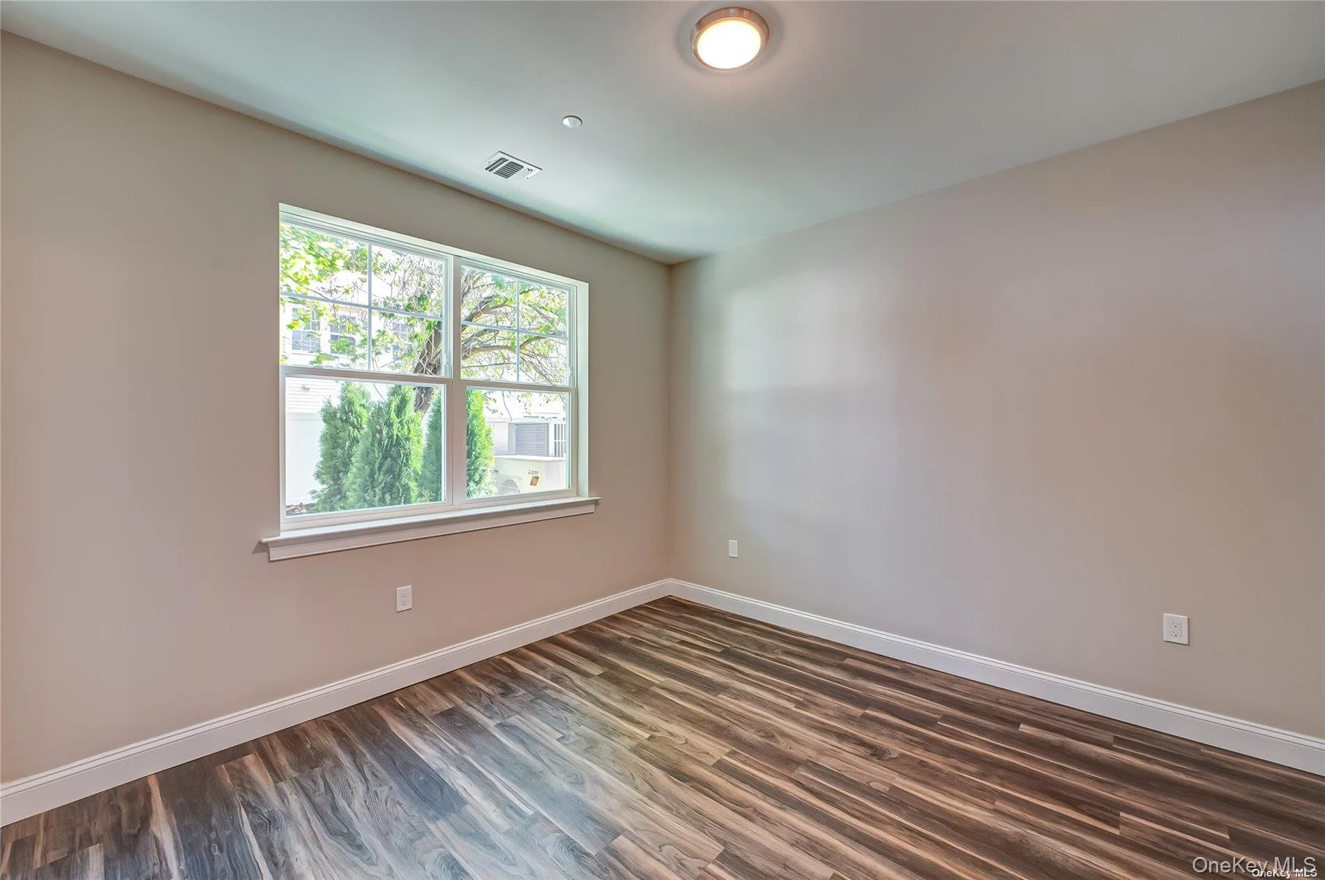 1 Conklin Street, Oyster Bay, NY, 2 Bedrooms Bedrooms, 5 Rooms Rooms,2 BathroomsBathrooms,Residential Lease,Idx,Conklin,0,921973 1 Conklin Street, Oyster Bay, NY, 2 Bedrooms Bedrooms, 5 Rooms Rooms,2 BathroomsBathrooms,Residential Lease,Idx,Conklin,0,921973