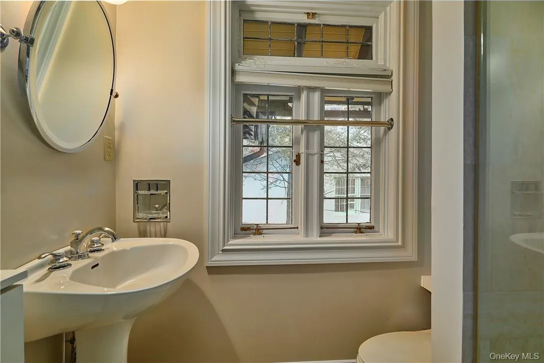 8 Old Park Road, Tuxedo, NY, 4 Bedrooms Bedrooms, 8 Rooms Rooms,3 BathroomsBathrooms,Residential,For Rent,Old Park,0,922072 8 Old Park Road, Tuxedo, NY, 4 Bedrooms Bedrooms, 8 Rooms Rooms,3 BathroomsBathrooms,Residential,For Rent,Old Park,0,922072