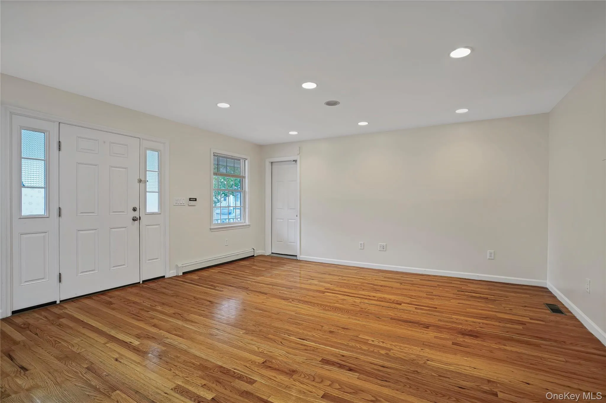 215 Ashford Avenue, Greenburgh, NY, 3 Bedrooms Bedrooms, 6 Rooms Rooms,2 BathroomsBathrooms,Residential Lease,Idx,Ashford,0,922117 215 Ashford Avenue, Greenburgh, NY, 3 Bedrooms Bedrooms, 6 Rooms Rooms,2 BathroomsBathrooms,Residential Lease,Idx,Ashford,0,922117