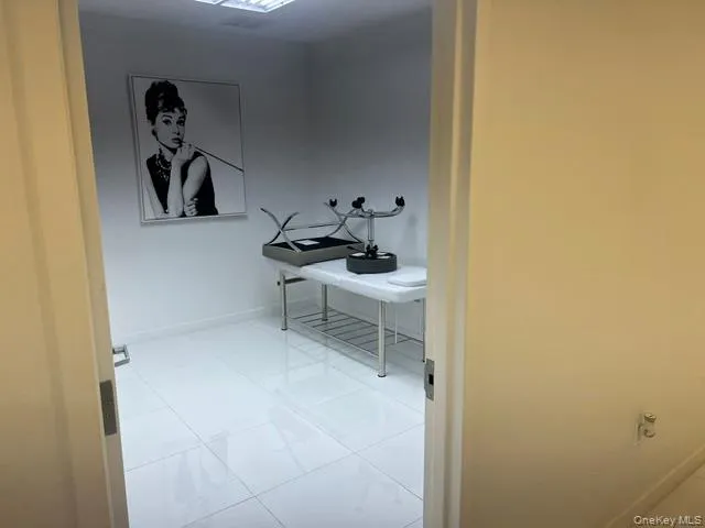 39 Great Neck Road, North Hempstead, NY, ,Commercial Lease,Idx,Great Neck,0,922268 39 Great Neck Road, North Hempstead, NY, ,Commercial Lease,Idx,Great Neck,0,922268