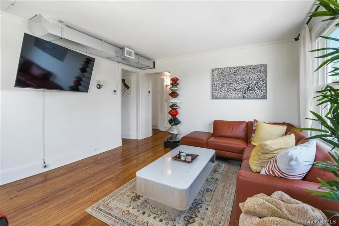 1 Bayview Avenue, New Rochelle, NY, 3 Bedrooms Bedrooms, 8 Rooms Rooms,2 BathroomsBathrooms,Residential Lease,Idx,Bayview,0,922402 1 Bayview Avenue, New Rochelle, NY, 3 Bedrooms Bedrooms, 8 Rooms Rooms,2 BathroomsBathrooms,Residential Lease,Idx,Bayview,0,922402