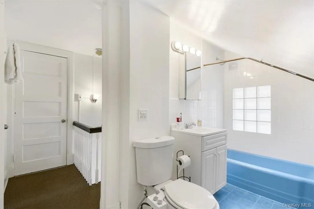 1 Bayview Avenue, New Rochelle, NY, 3 Bedrooms Bedrooms, 8 Rooms Rooms,2 BathroomsBathrooms,Residential Lease,Idx,Bayview,0,922402 1 Bayview Avenue, New Rochelle, NY, 3 Bedrooms Bedrooms, 8 Rooms Rooms,2 BathroomsBathrooms,Residential Lease,Idx,Bayview,0,922402