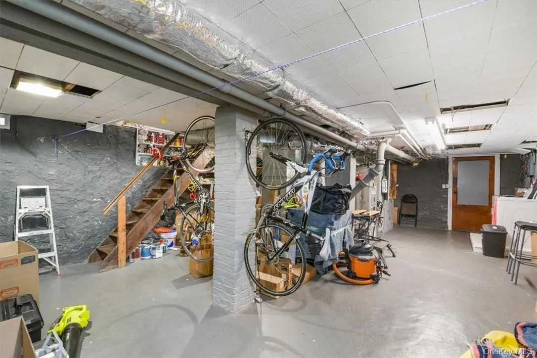 1 Bayview Avenue, New Rochelle, NY, 3 Bedrooms Bedrooms, 8 Rooms Rooms,2 BathroomsBathrooms,Residential Lease,Idx,Bayview,0,922402 1 Bayview Avenue, New Rochelle, NY, 3 Bedrooms Bedrooms, 8 Rooms Rooms,2 BathroomsBathrooms,Residential Lease,Idx,Bayview,0,922402