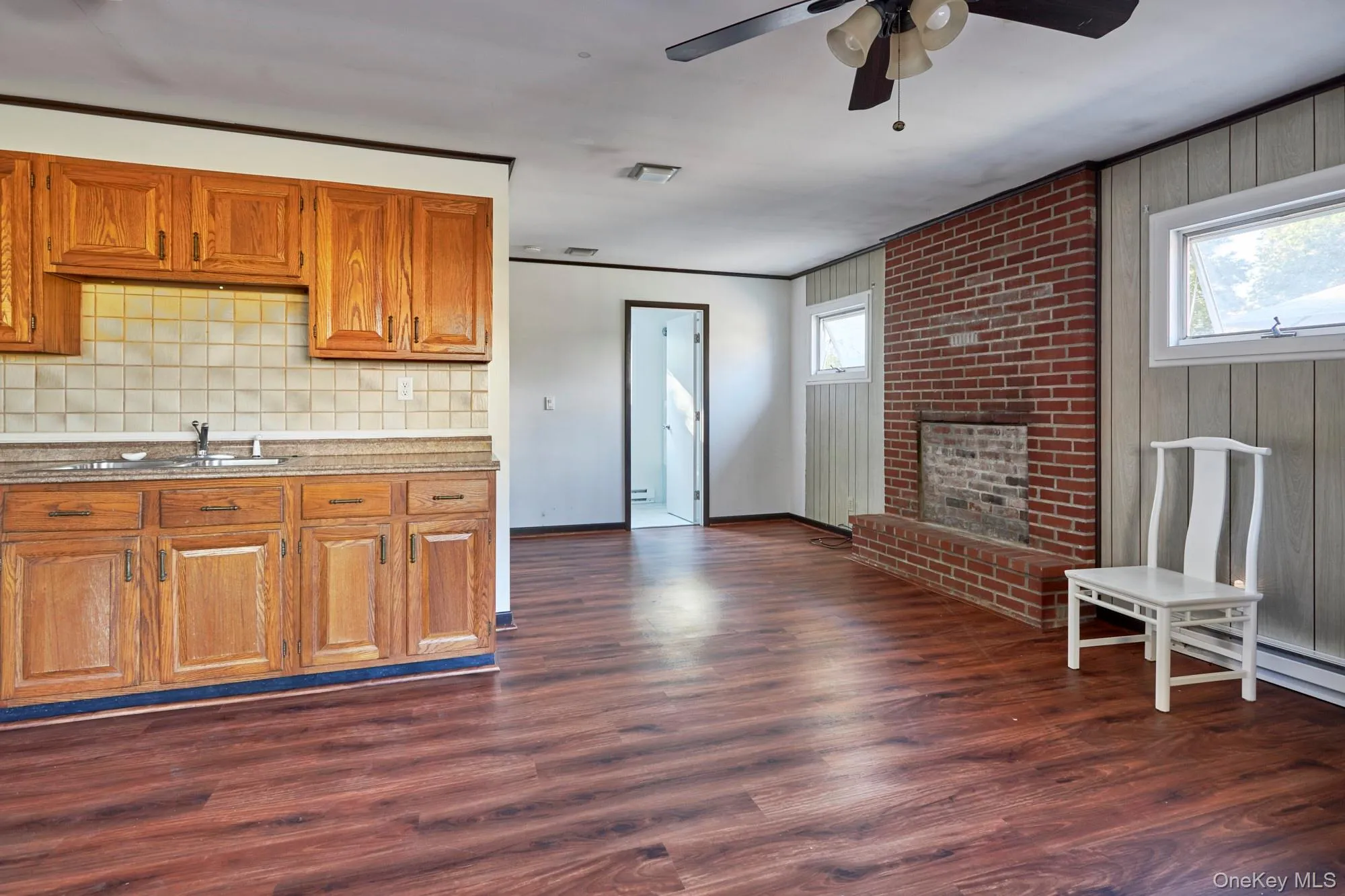 Carriage House - Back Apartment Carriage House - Back Apartment