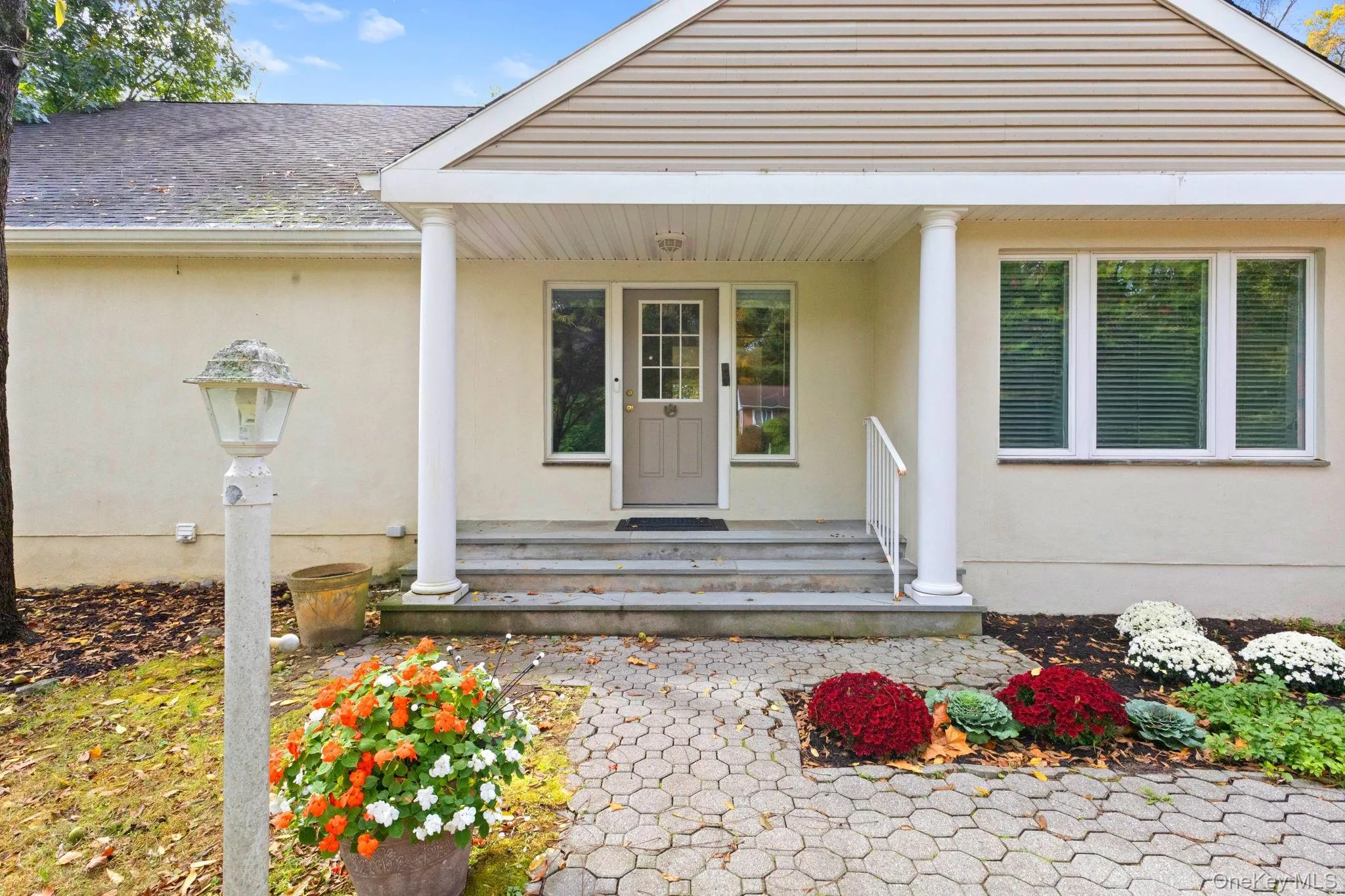 19 Rockledge Road, Bedford, NY, 3 Bedrooms Bedrooms, 6 Rooms Rooms,2 BathroomsBathrooms,Residential Lease,Idx,Rockledge,0,922445 19 Rockledge Road, Bedford, NY, 3 Bedrooms Bedrooms, 6 Rooms Rooms,2 BathroomsBathrooms,Residential Lease,Idx,Rockledge,0,922445