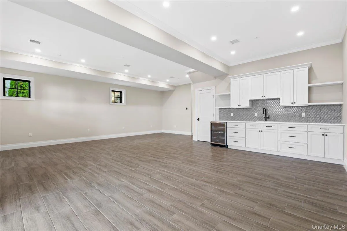 93 Park Avenue, Harrison, NY, 4 Bedrooms Bedrooms, 10 Rooms Rooms,3 BathroomsBathrooms,Residential Lease,Idx,Park,0,922496 93 Park Avenue, Harrison, NY, 4 Bedrooms Bedrooms, 10 Rooms Rooms,3 BathroomsBathrooms,Residential Lease,Idx,Park,0,922496