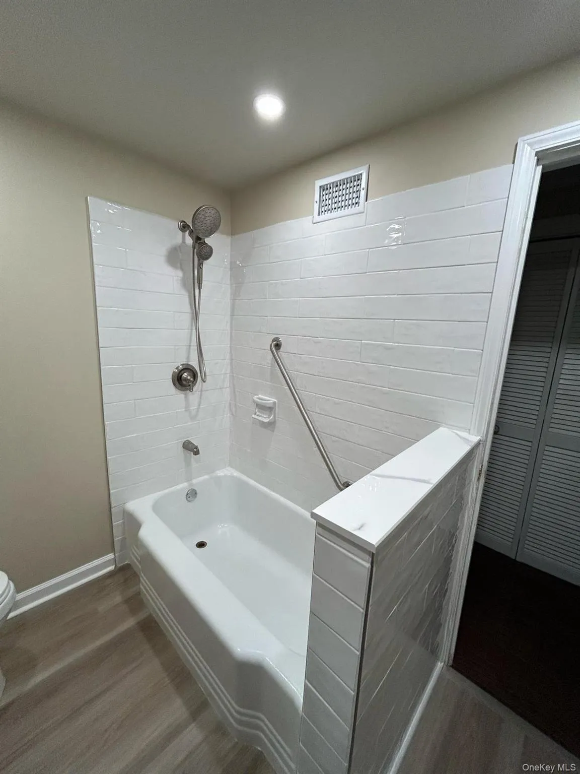 110 Topland Road, White Plains, NY, 4 Bedrooms Bedrooms, 5 Rooms Rooms,2 BathroomsBathrooms,Residential Lease,Idx,Topland,0,922509 110 Topland Road, White Plains, NY, 4 Bedrooms Bedrooms, 5 Rooms Rooms,2 BathroomsBathrooms,Residential Lease,Idx,Topland,0,922509