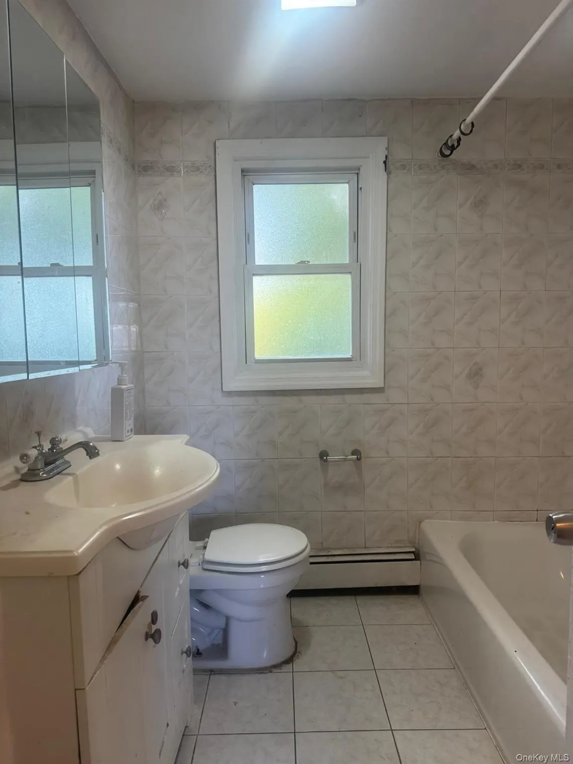 1325 Journal Avenue, Hempstead, NY, 2 Bedrooms Bedrooms, 5 Rooms Rooms,1 BathroomBathrooms,Residential Lease,Idx,Journal,0,922879 1325 Journal Avenue, Hempstead, NY, 2 Bedrooms Bedrooms, 5 Rooms Rooms,1 BathroomBathrooms,Residential Lease,Idx,Journal,0,922879