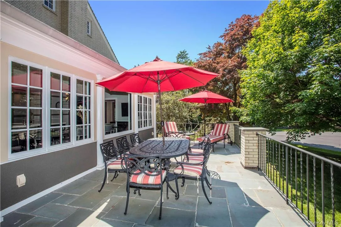 451 Beechmont Drive, New Rochelle, NY, 7 Bedrooms Bedrooms, 13 Rooms Rooms,5 BathroomsBathrooms,Residential Lease,Idx,Beechmont,0,923167 451 Beechmont Drive, New Rochelle, NY, 7 Bedrooms Bedrooms, 13 Rooms Rooms,5 BathroomsBathrooms,Residential Lease,Idx,Beechmont,0,923167