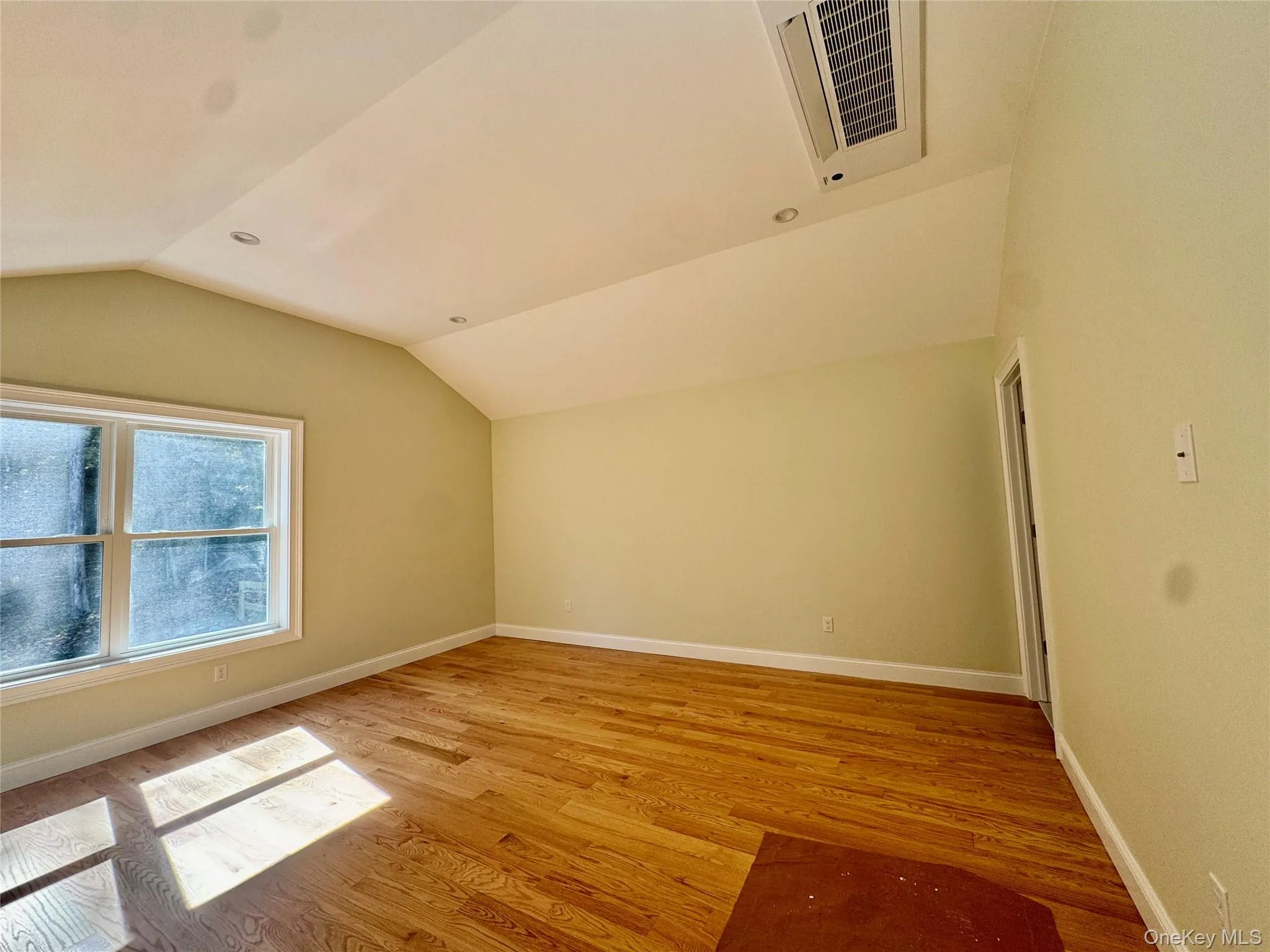 4 Webster Place, Patterson, NY, 3 Bedrooms Bedrooms, 8 Rooms Rooms,3 BathroomsBathrooms,Residential,For Rent,Webster,0,923220 4 Webster Place, Patterson, NY, 3 Bedrooms Bedrooms, 8 Rooms Rooms,3 BathroomsBathrooms,Residential,For Rent,Webster,0,923220