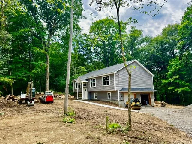 4 Webster Place, Patterson, NY, 3 Bedrooms Bedrooms, 8 Rooms Rooms,3 BathroomsBathrooms,Residential,For Rent,Webster,0,923220 4 Webster Place, Patterson, NY, 3 Bedrooms Bedrooms, 8 Rooms Rooms,3 BathroomsBathrooms,Residential,For Rent,Webster,0,923220