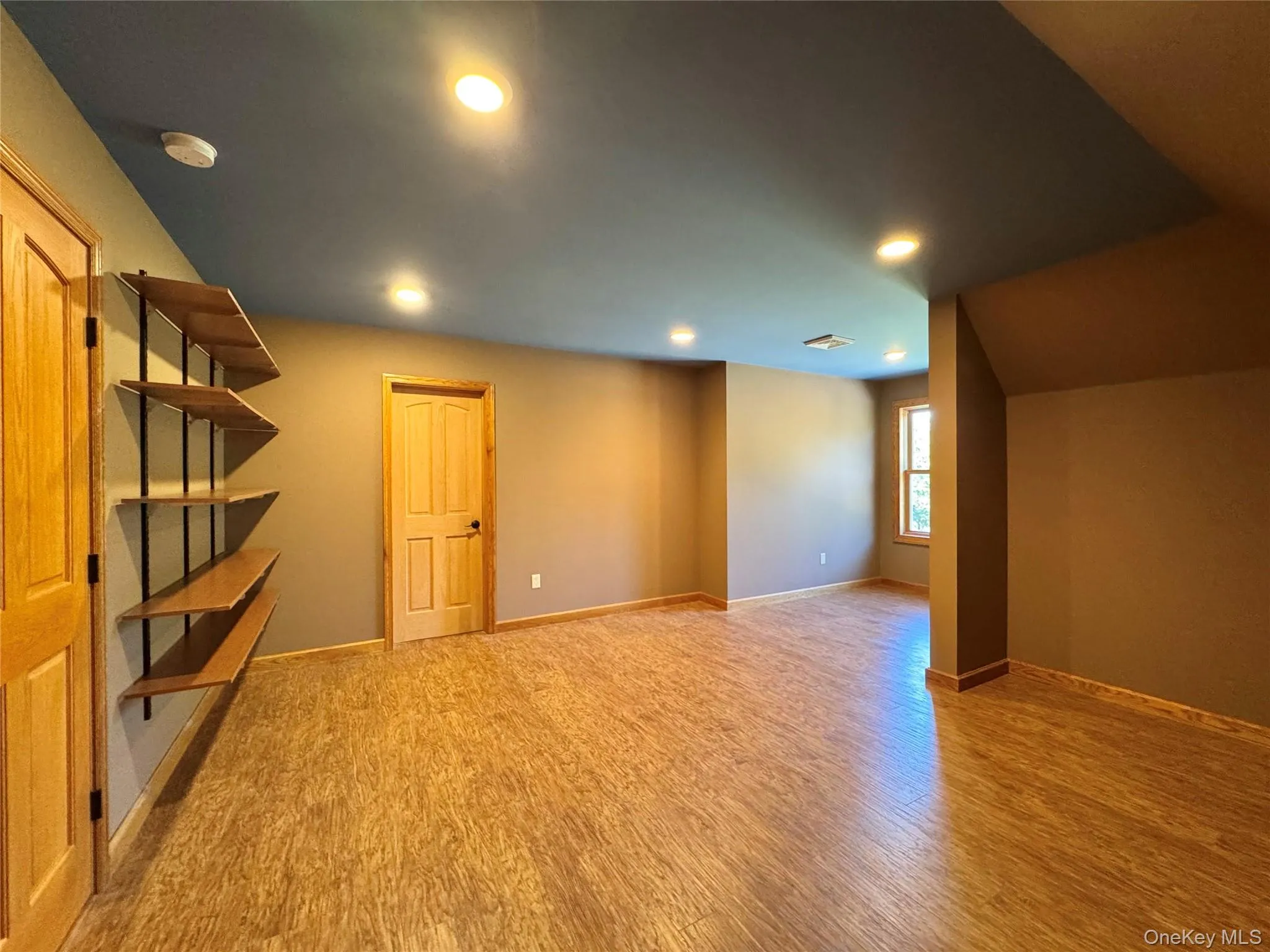 3071 Old Kings Road, Catskill, NY, 4 Bedrooms Bedrooms, 13 Rooms Rooms,3 BathroomsBathrooms,Residential,For Rent,Old Kings,0,923353 3071 Old Kings Road, Catskill, NY, 4 Bedrooms Bedrooms, 13 Rooms Rooms,3 BathroomsBathrooms,Residential,For Rent,Old Kings,0,923353