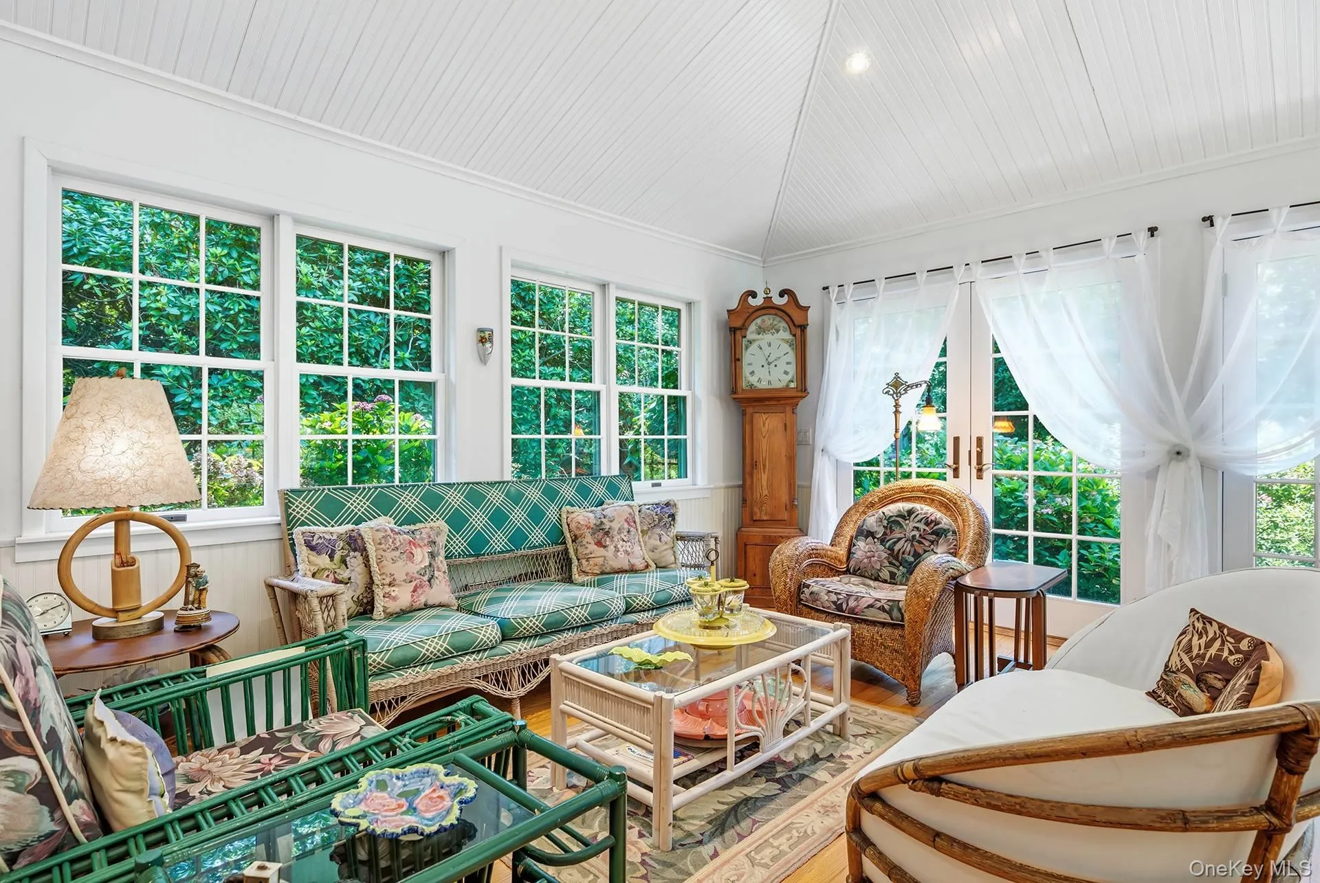 50 Barnes Hole Road, East Hampton, NY, 3 Bedrooms Bedrooms, 8 Rooms Rooms,2 BathroomsBathrooms,Residential,For Rent,Barnes Hole,0,923384 50 Barnes Hole Road, East Hampton, NY, 3 Bedrooms Bedrooms, 8 Rooms Rooms,2 BathroomsBathrooms,Residential,For Rent,Barnes Hole,0,923384